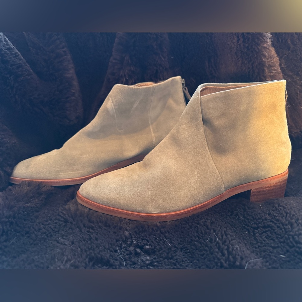 Women’s Soludos Booties